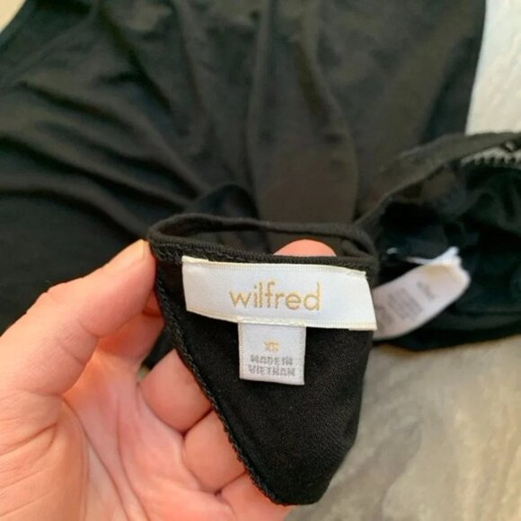 Aritzia Wilfred Cami Tank Top Paisley Lace Trim Criss Cross Back black size XS - Picture 8 of 13